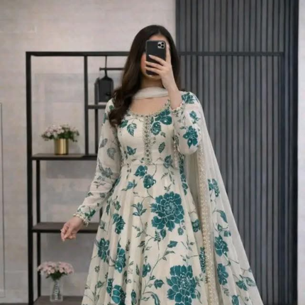 Garara Three Piece 01